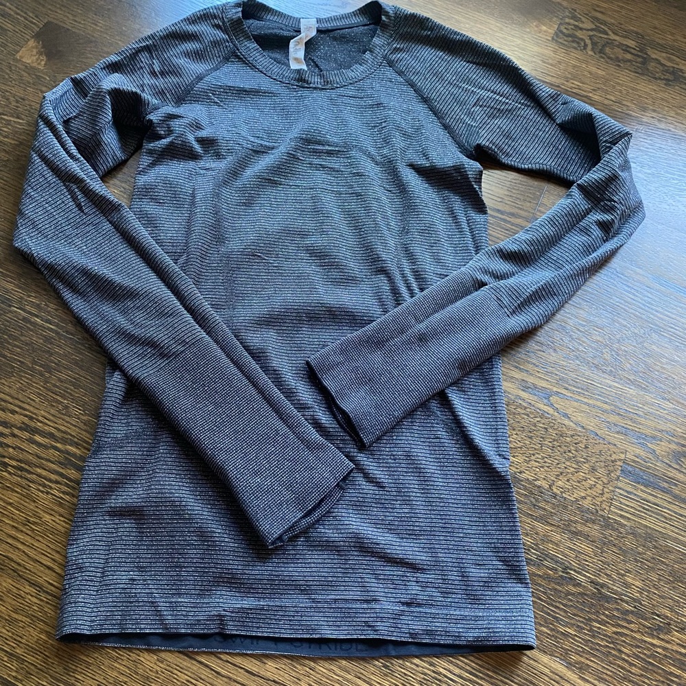 LULULEMON SPECIAL EDITION SWIFTLY TECH LONG SLEEVE